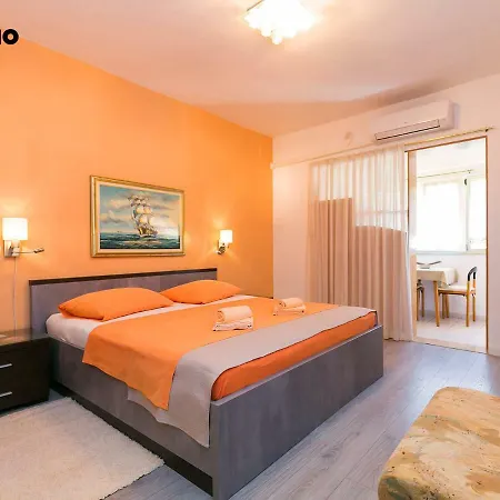 Nives Apartmán Poreč